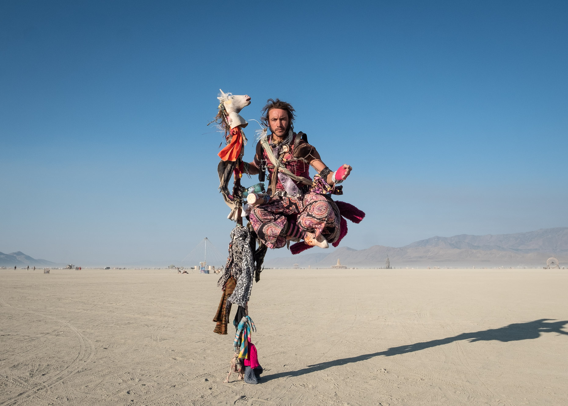 BurningMan2017DanHlavinkalevitating-9349-APF1860px